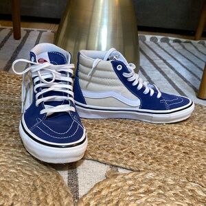 Vans colorblock high tops men’s size 6, EU size 38
